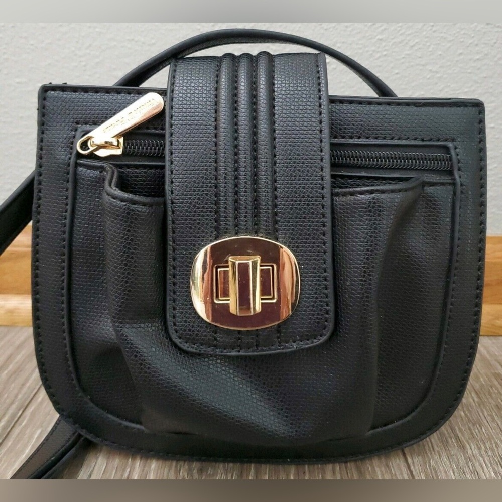 Vittorio D’Firenze Black Crossbody Leather Purse